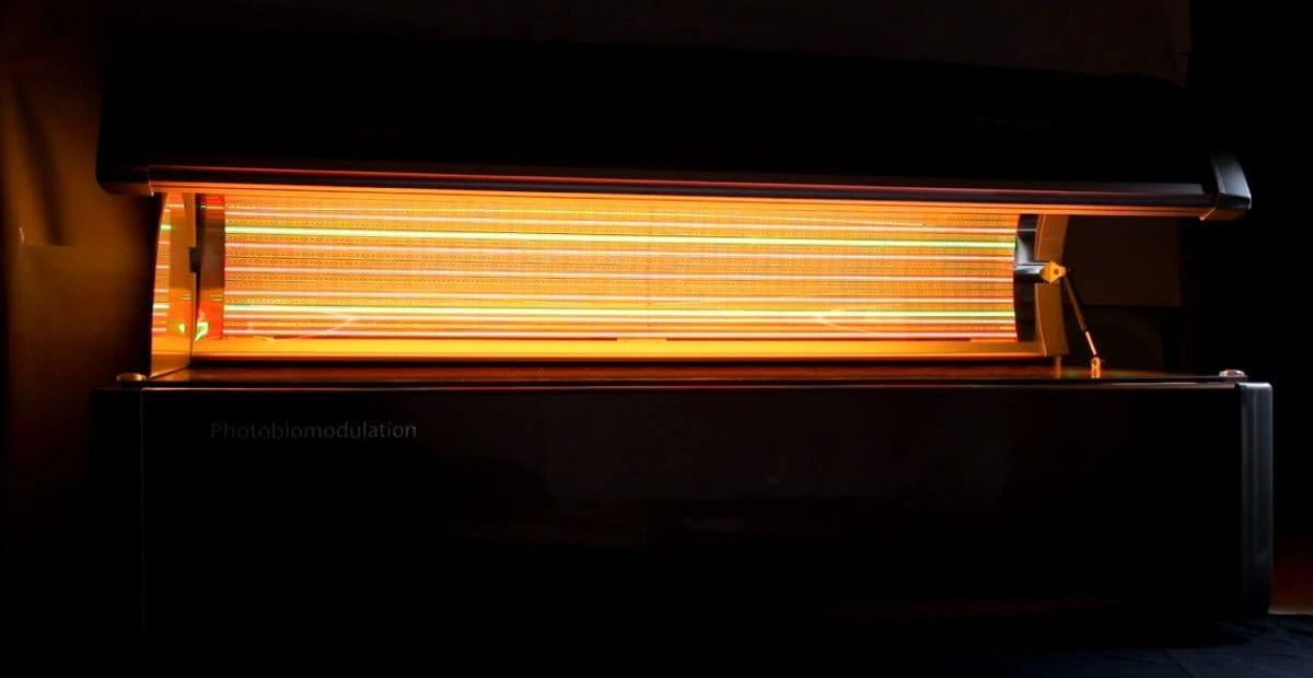 Hue Light Whole Body Photobiomodulation - Uno Vita AS