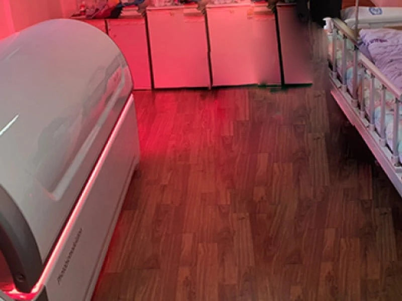 Hue Light Whole Body Photobiomodulation - Uno Vita AS