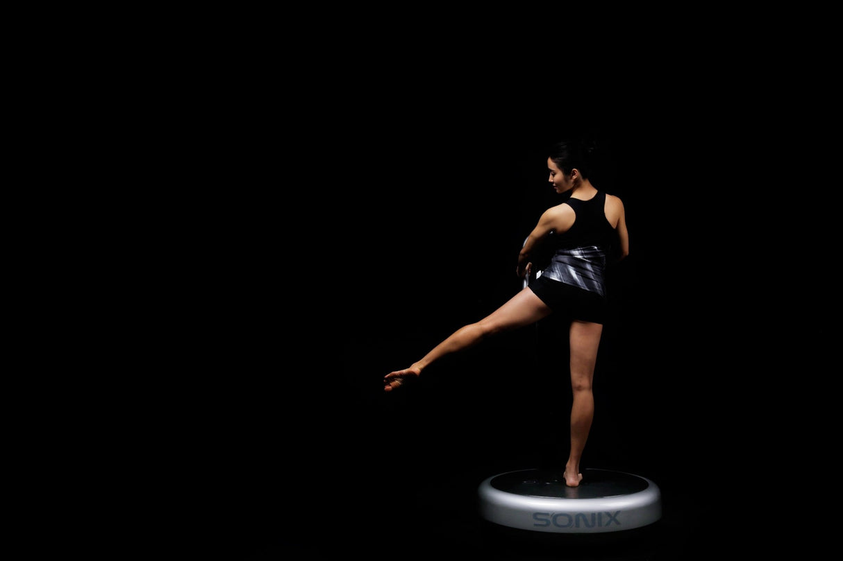 VibraSonic SonicWave Standing Vibration Platform - Advanced full-body stimulation - Uno Vita AS