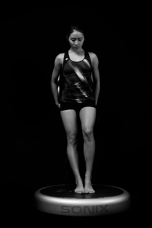 VibraSonic SonicWave Standing Vibration Platform - Advanced full-body stimulation - Uno Vita AS