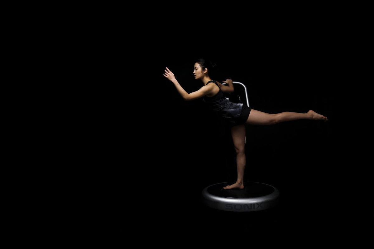 VibraSonic SonicWave Standing Vibration Platform - Advanced full-body stimulation - Uno Vita AS