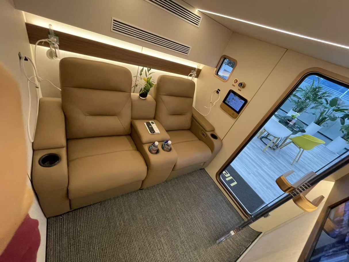 Uno Vita’s Ueerl V6 Premium Edition Hard - Shell Hyperbaric Oxygen Chamber for 2 Persons - Uno Vita AS