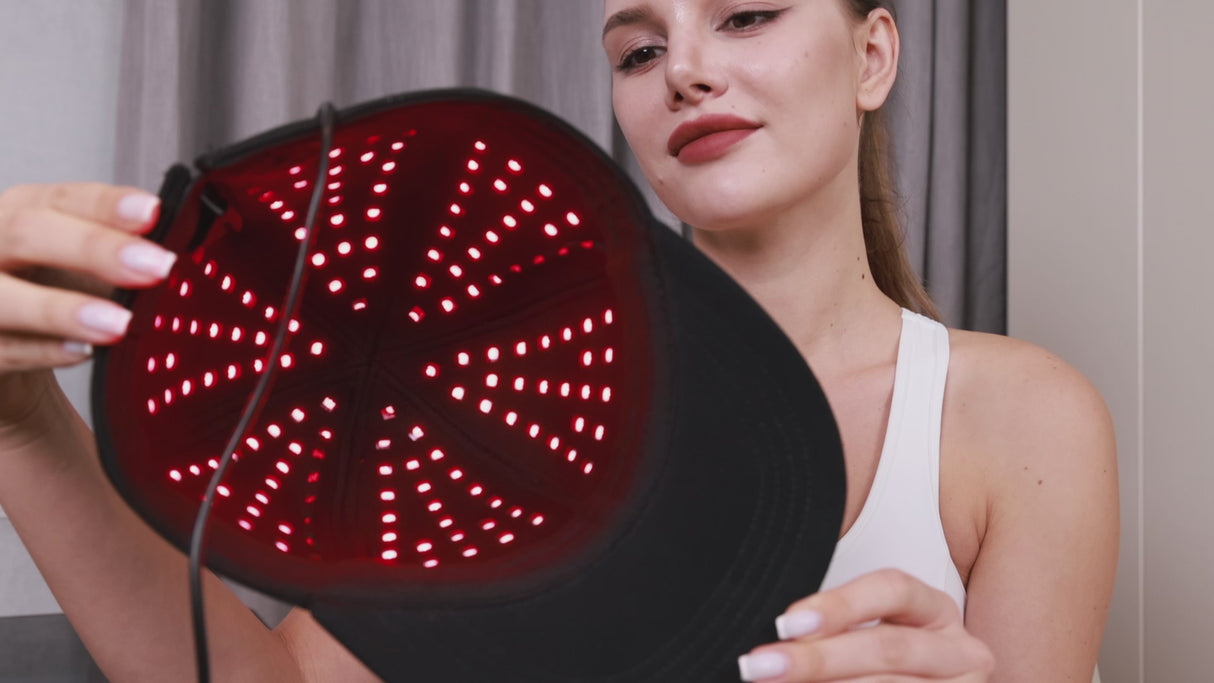 Uno Vita`s  Red Light Therapy Cap