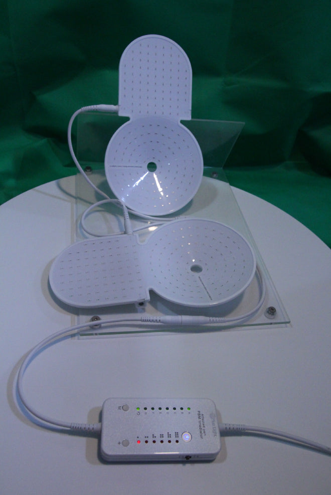 Hue Light Near-infrared breast treatment device