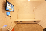 Uno Vita – Macypan HE5000Plus (1 - 4 person) Hard - Shell Multiplace Hyperbaric Oxygen Therapy Chamber - Uno Vita AS