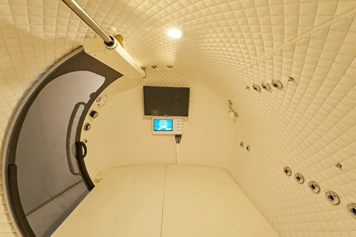 Uno Vita – Macypan HE5000Plus (1 - 4 person) Hard - Shell Multiplace Hyperbaric Oxygen Therapy Chamber - Uno Vita AS